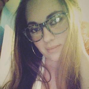 Meet your Posher, Kari